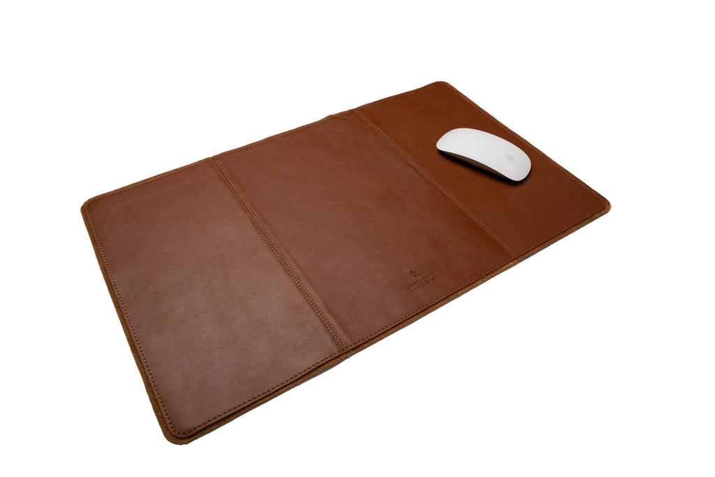 Classic Desk Mat - Cognac, Medium